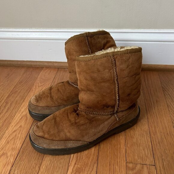 UGG Australia Shoes - Ugg Australia Ultra Short Leather Boots Shearling Tan Chestnut Women’s Size 7